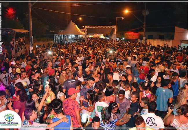 Show de Sinho Ferrary no Salto Folia 2019